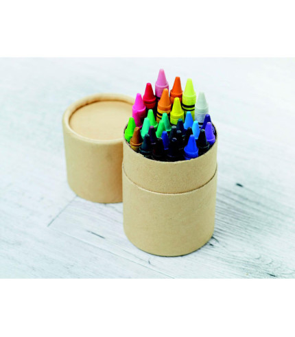 30 wax crayons