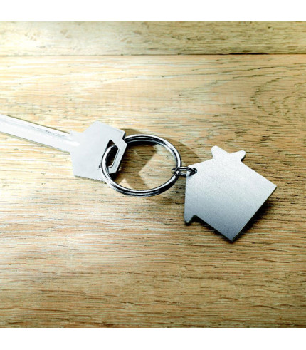 Privjesak za ključeve u obliku kuće