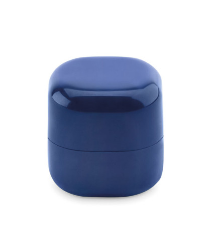 Balzam za usne u kockastoj kutijici