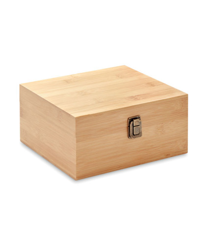 Set za viski u kutiji od bambusa