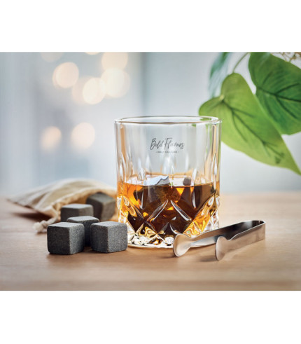 Set za viski u kutiji od bambusa