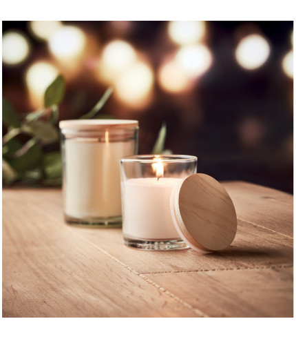 Svijeća s mirisom vanilije