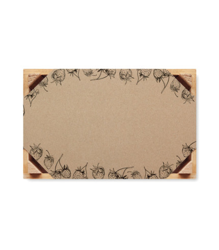 Komplet jagoda u drvenom sanduku