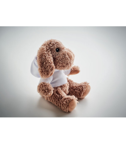 Pas od pliša koji nosi majicu s kapuljačom