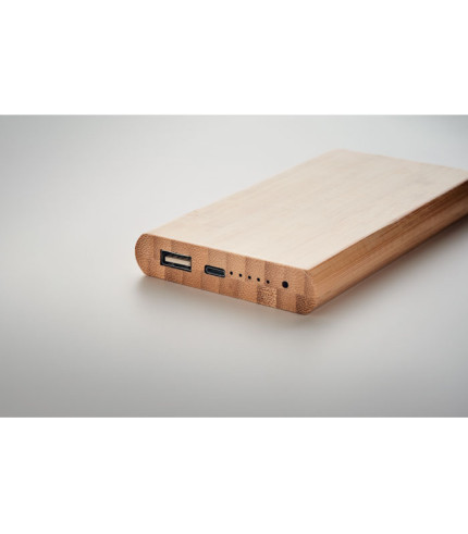 6000 mAh baterija od bambusa