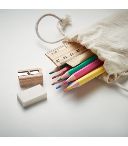 Kids drawing set in drawstring