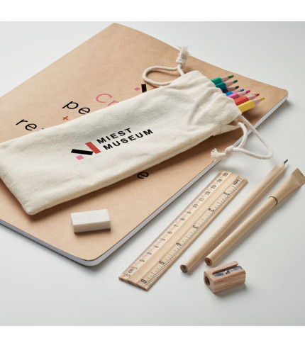 Kids drawing set in drawstring