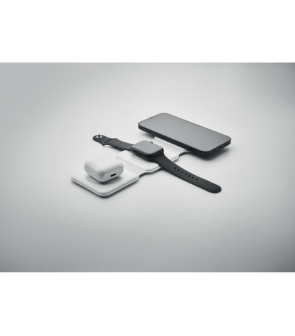 Foldable charging station