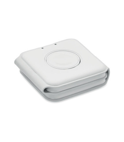 Foldable charging station