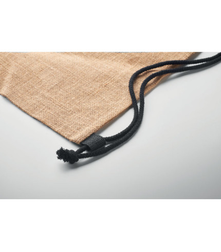 Torbica s vezom od jute