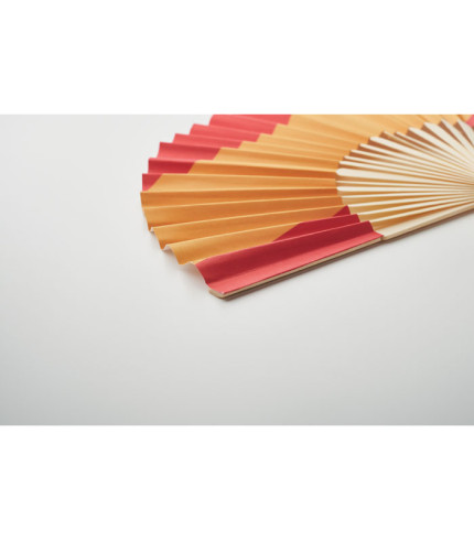 Ručni dizajn navijačke zastave