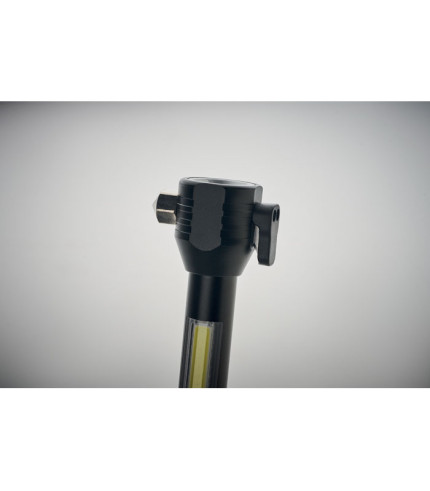 3 u 1 čekić za hitne slučajeve