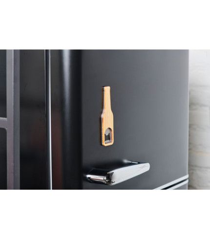 Otvarač za boce od bambusa