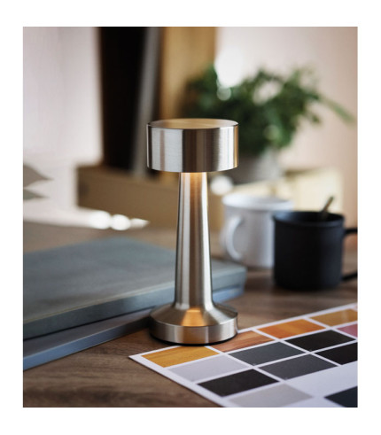 Rechargeable iron table lamp