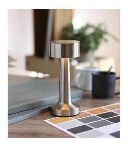 Rechargeable iron table lamp