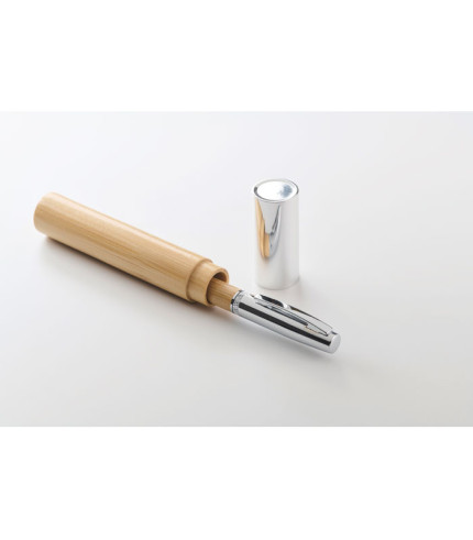 Metalna kemijska olovka u tubi