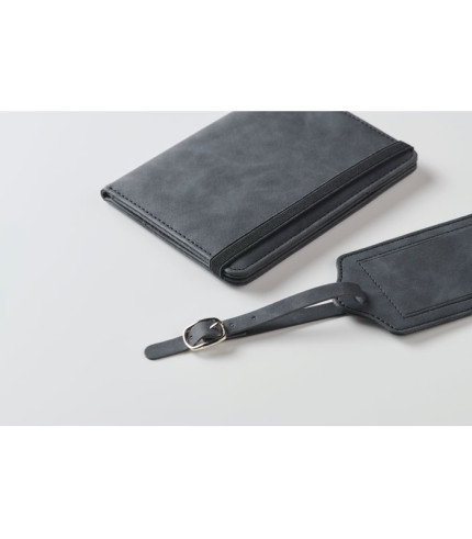 Set putovnice i privjesaka za prtljagu