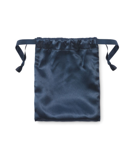 Soft polyester eye mask