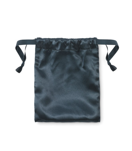 Soft polyester eye mask