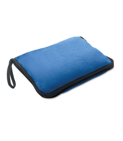 2 in 1 travel blanket set